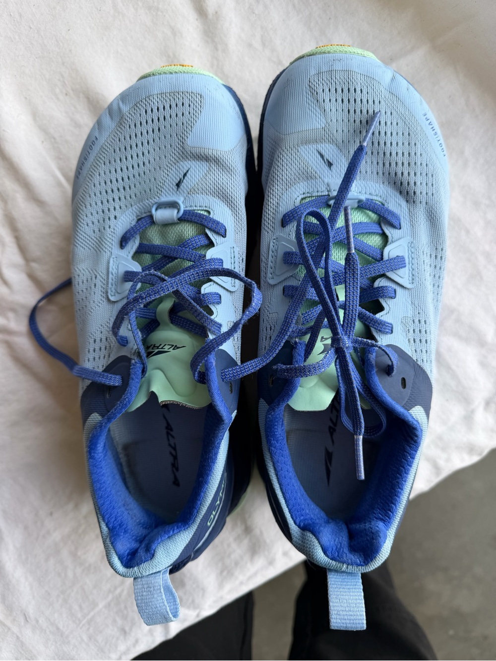 Altra Olympus 4 Trail Shoes - Light Gray, Navy & Mint - Picture 15 of 15